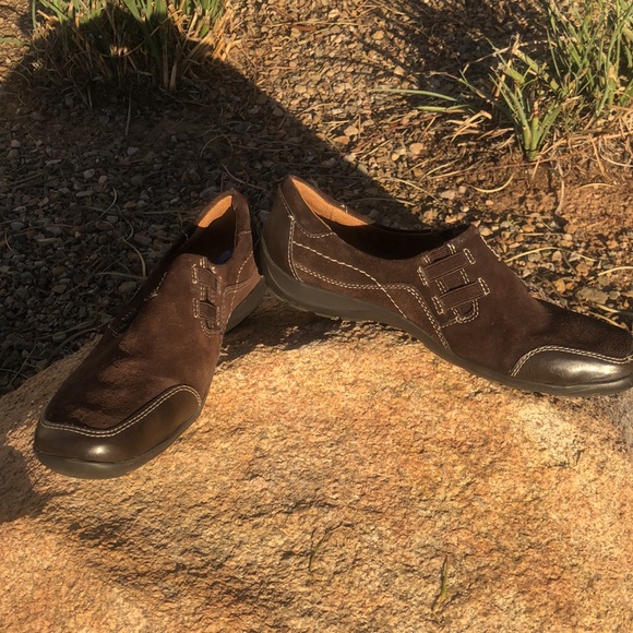 Naturalizer February Suede Dark Brown Loafers. Genuine leather upper! Size 6.5. - Picture 4 of 9